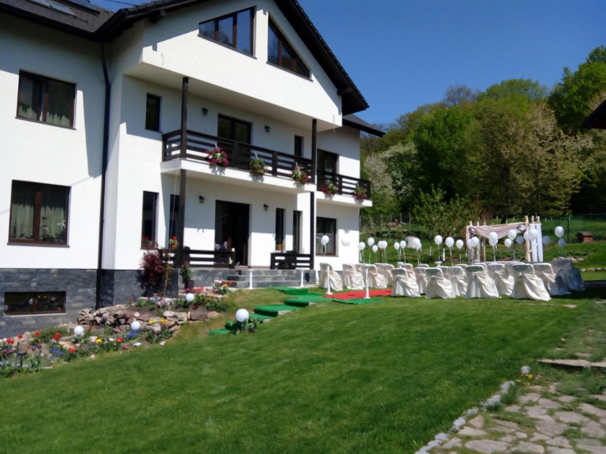 Dragomirna Sunset Hotel Mitocu Dragomirnei Екстериор снимка