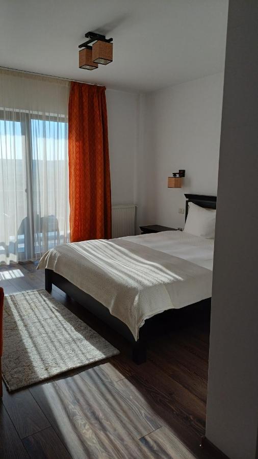 Dragomirna Sunset Hotel Mitocu Dragomirnei Екстериор снимка